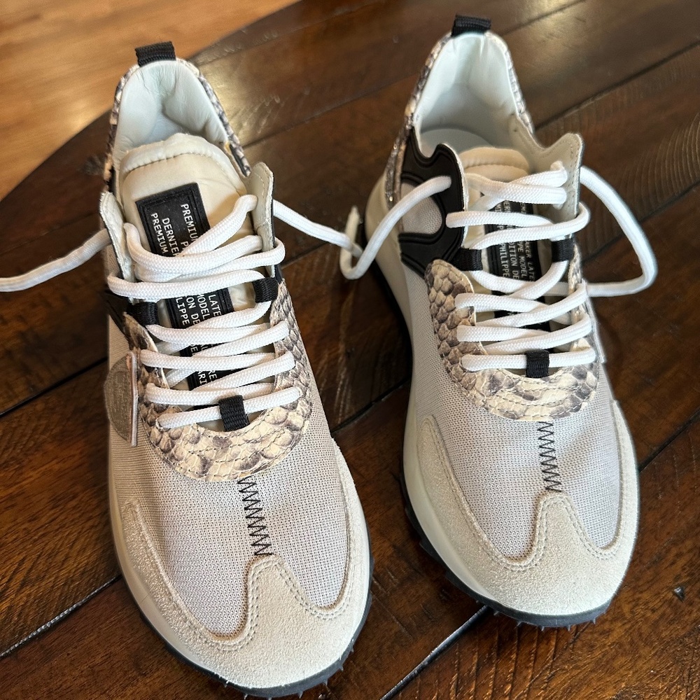 Phillipe Model Sneakers